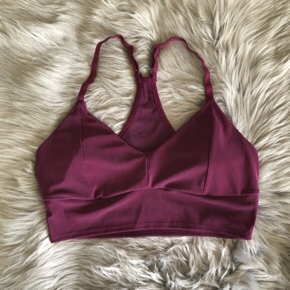 Fabletics Marlene Midi Bra - Picture 2 of 8